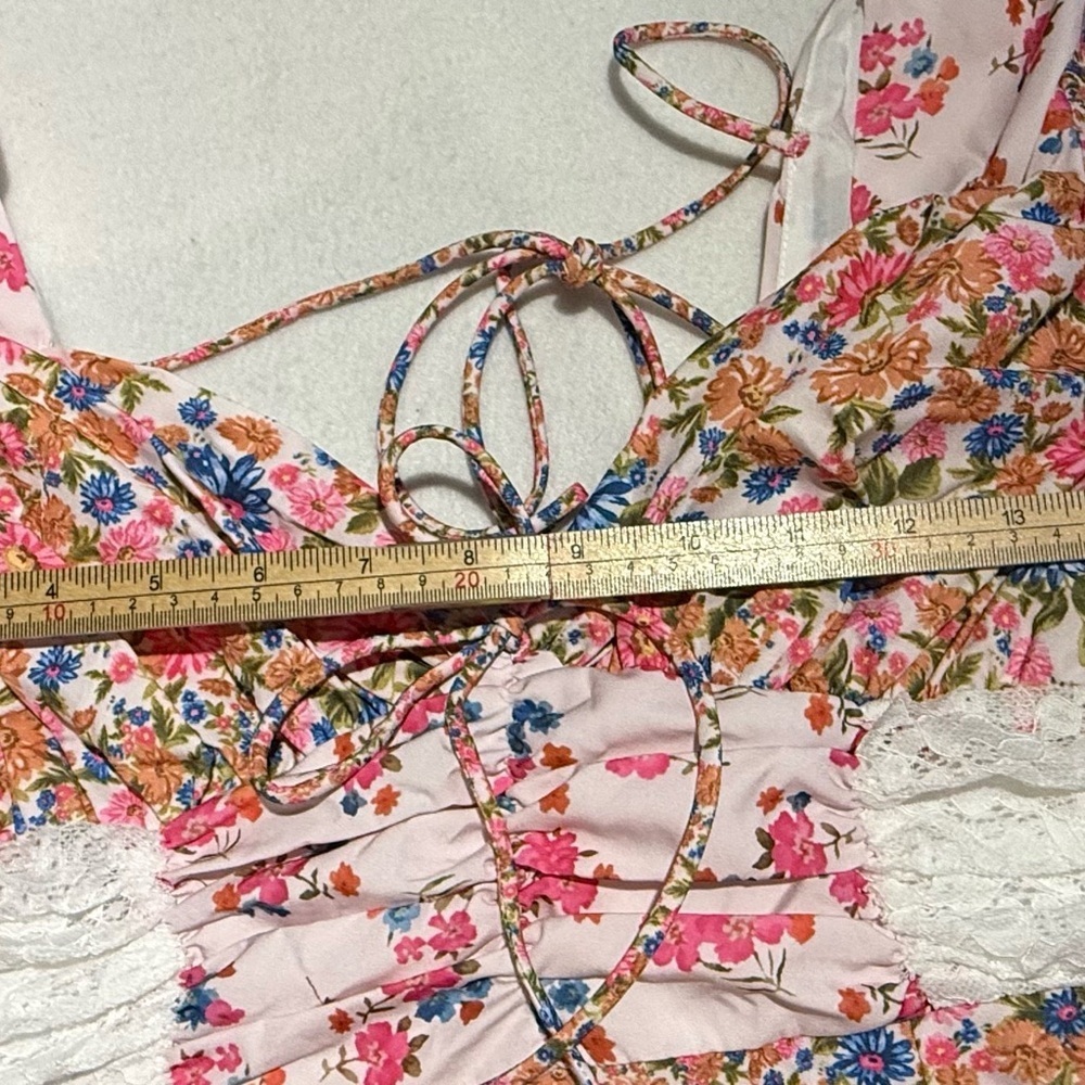 Floral Short Dress. New without tags. Size small. - Picture 10 of 12